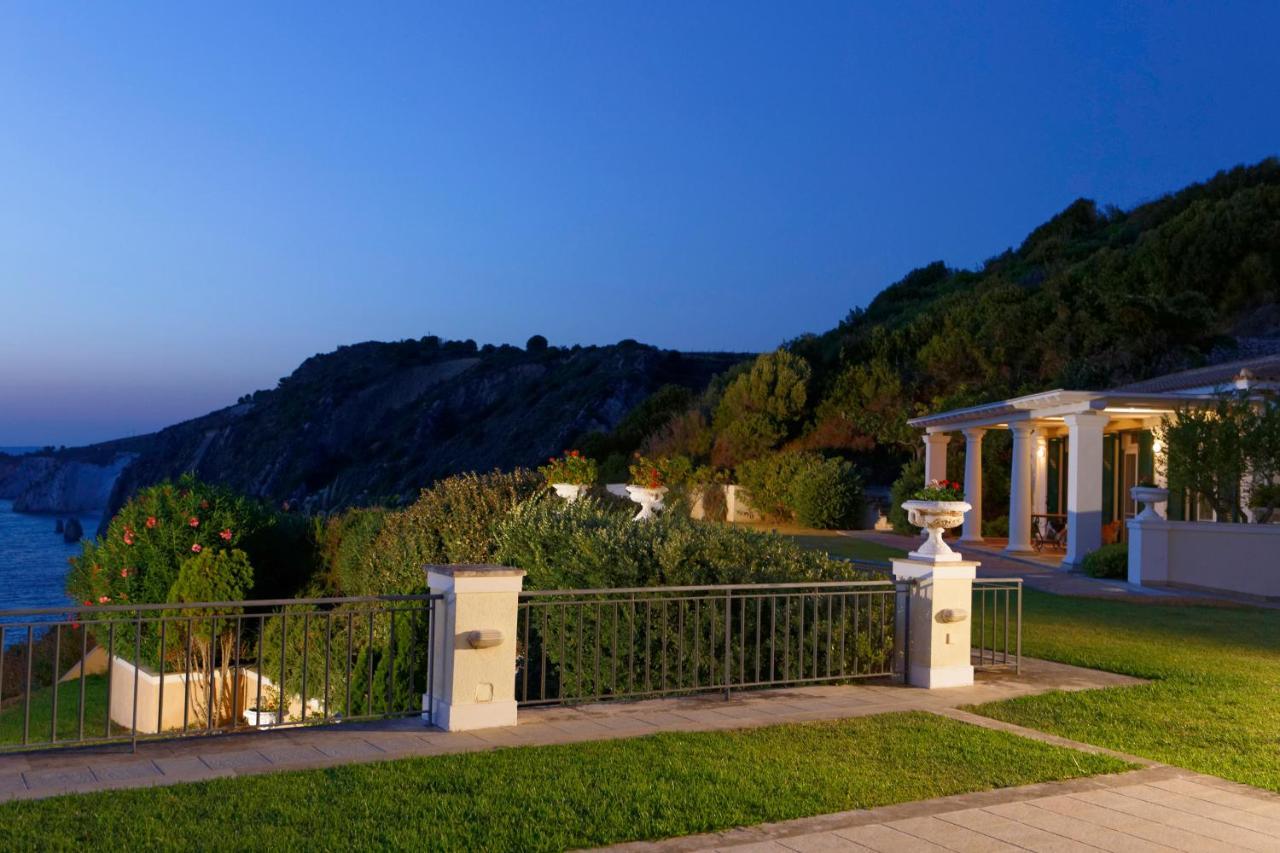 Villa Rhoe Miniá Kültér fotó